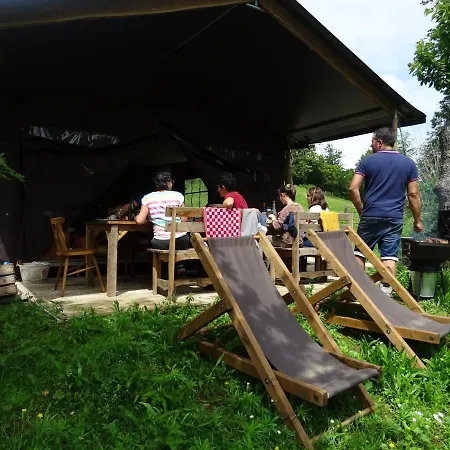 Lodge Terre Et Eau *